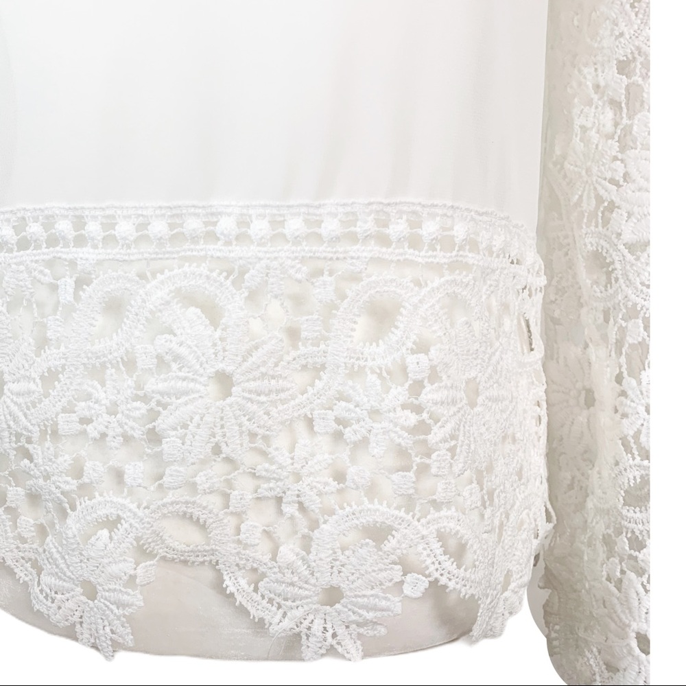 🎀White Sheer / Crochet Floral Dressy Top - Picture 5 of 8